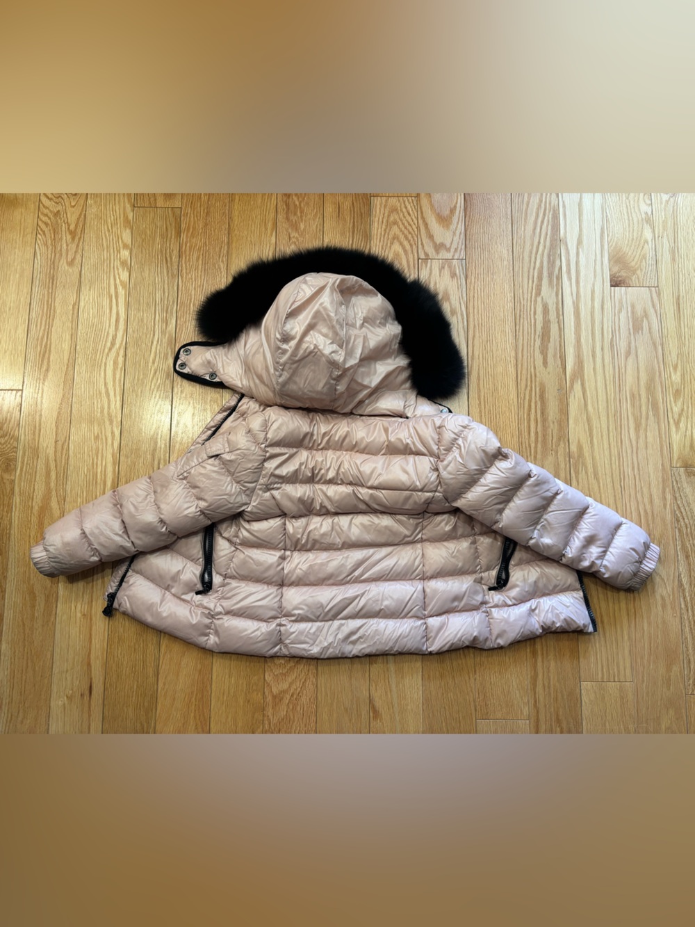Moncler Kids Pale Pink Quilted Puffer Jacket with Fur-Trim Hood - Picture 3 of 13